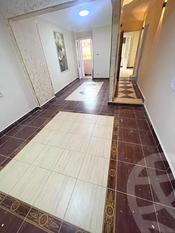 https://aqarmap.com.eg/ar/listing/7261906-for-sale-alexandria-lsywf-el-seyouf-bahri-abd-al-hadi-al-gazar-zayna-st