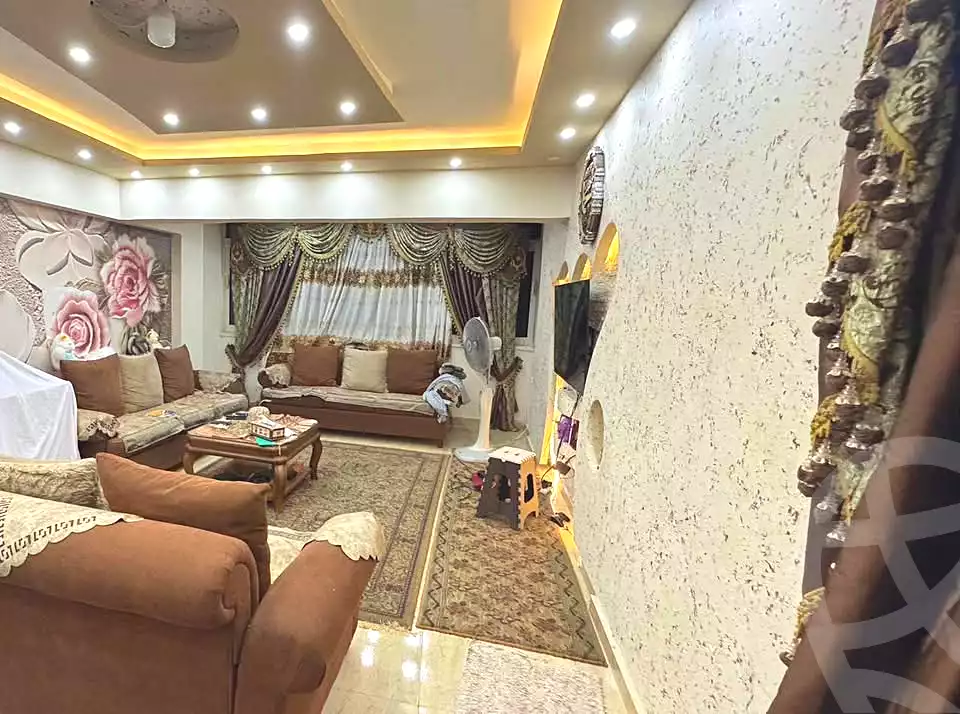 https://aqarmap.com.eg/ar/listing/7261952-for-sale-alexandria-al-agamy-lbytsh-el-hanafeya-st