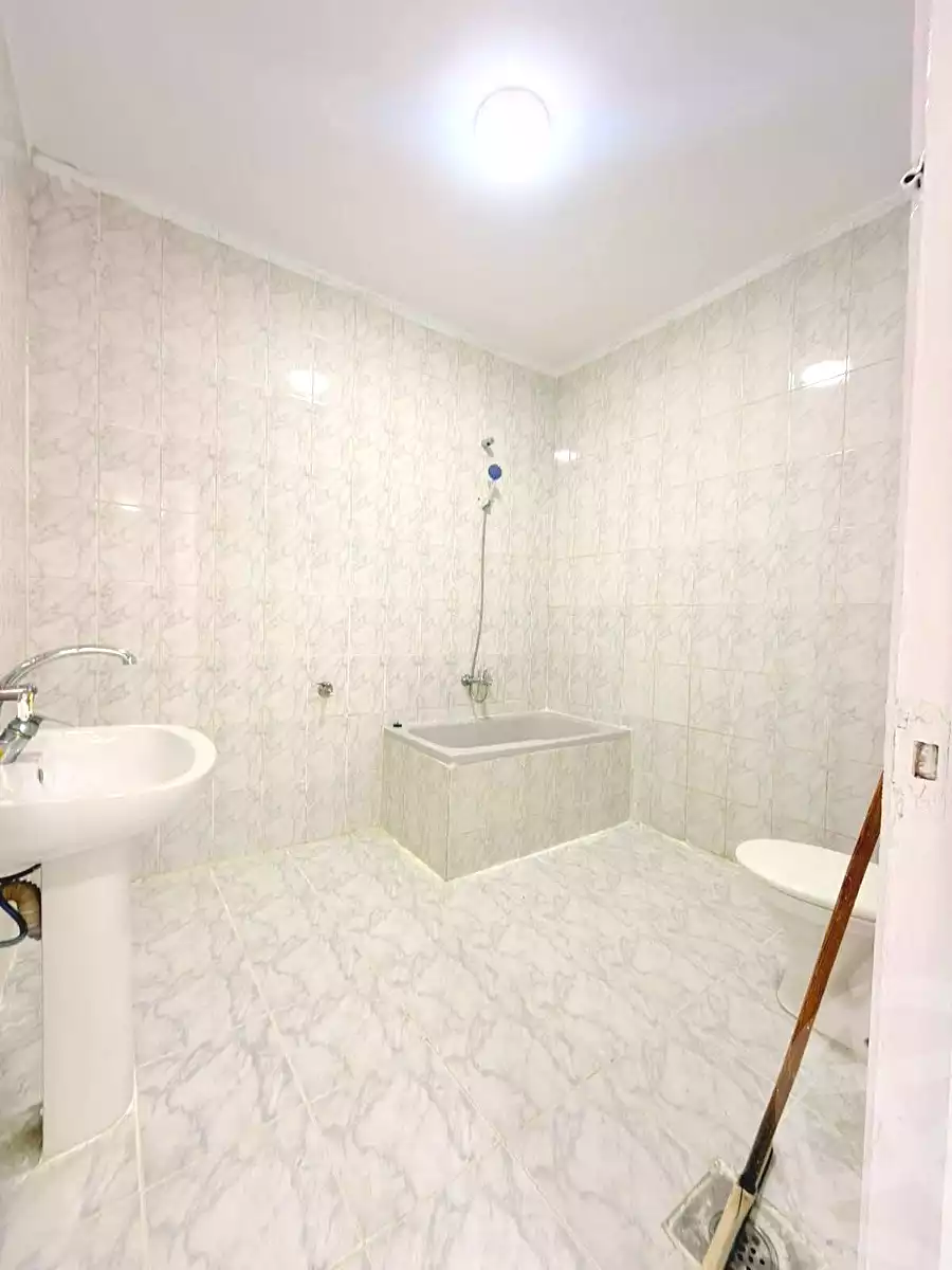 https://aqarmap.com.eg/en/listing/7261946-for-sale-alexandria-al-agamy-shataa-el-nakheel