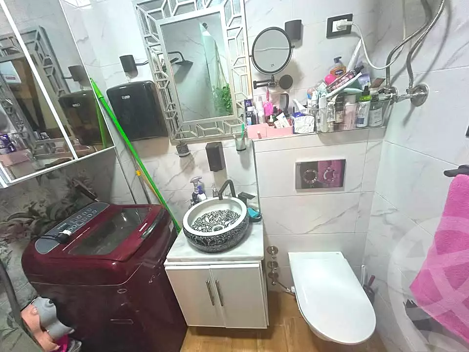 https://aqarmap.com.eg/en/listing/7262096-for-sale-alexandria-ganaklis