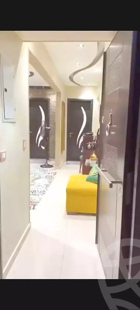 https://aqarmap.com.eg/en/listing/7262269-for-sale-cairo-helwan-helwan-el-sharkeya-heidar-st