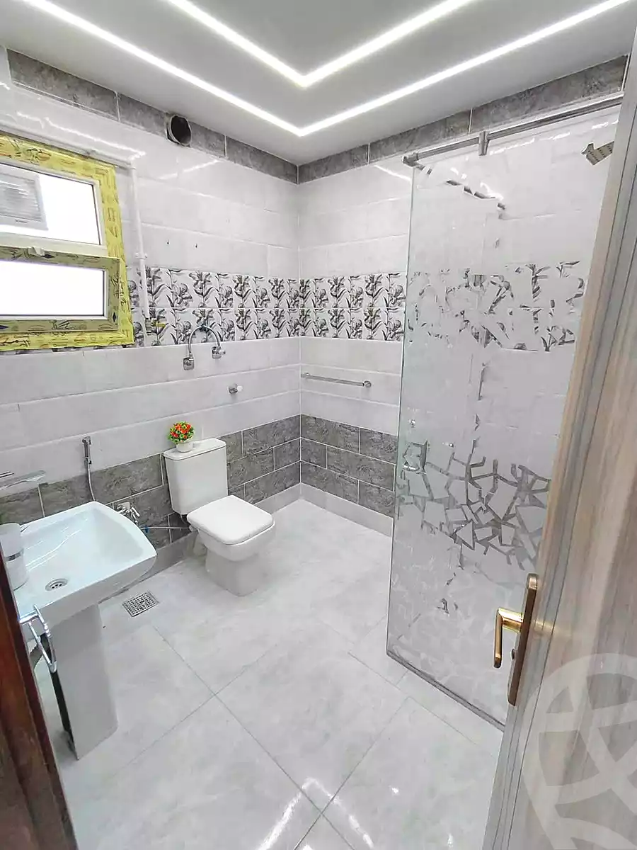 https://aqarmap.com.eg/en/listing/7262281-for-sale-alexandria-sydy-bshr-sydy-bshr-bhry-shr-mhmwd-l-yswy