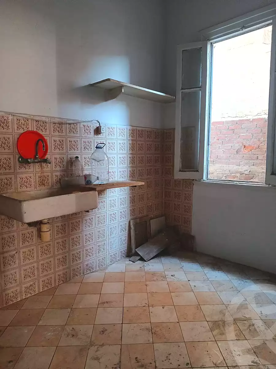 https://aqarmap.com.eg/en/listing/7262324-for-sale-alexandria-camp-cesar