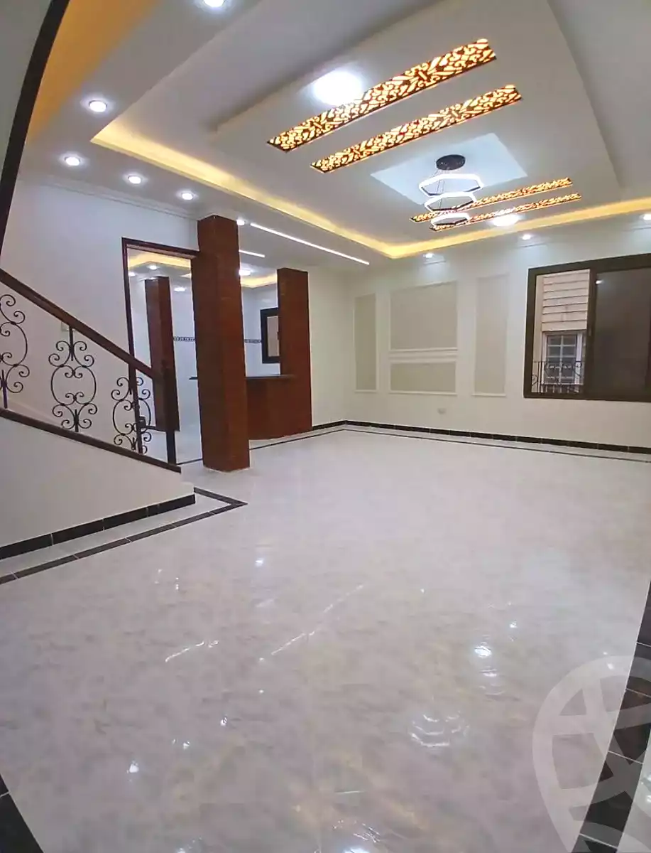 https://aqarmap.com.eg/ar/listing/7262386-for-sale-alexandria-al-agamy-shataa-el-nakheel