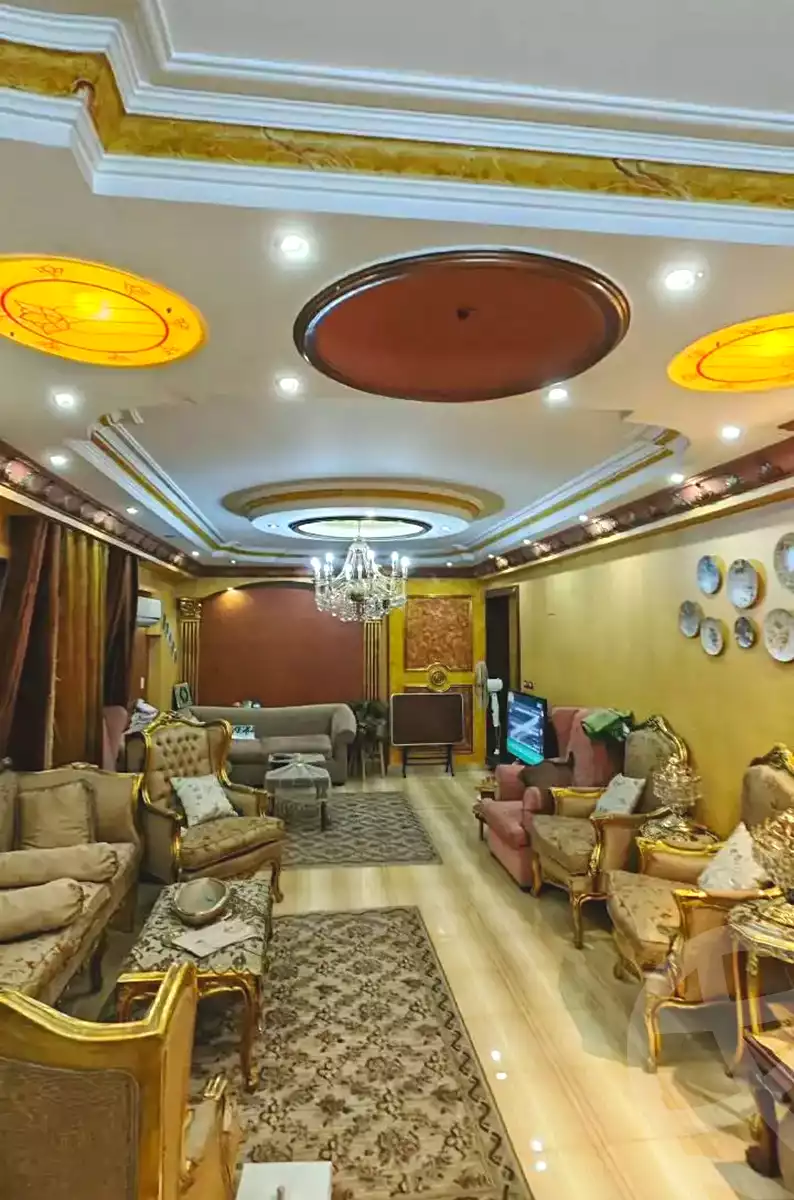 https://aqarmap.com.eg/en/listing/7262424-for-sale-cairo-helwan-helwan-el-sharkeya-mostafa-safwat-st