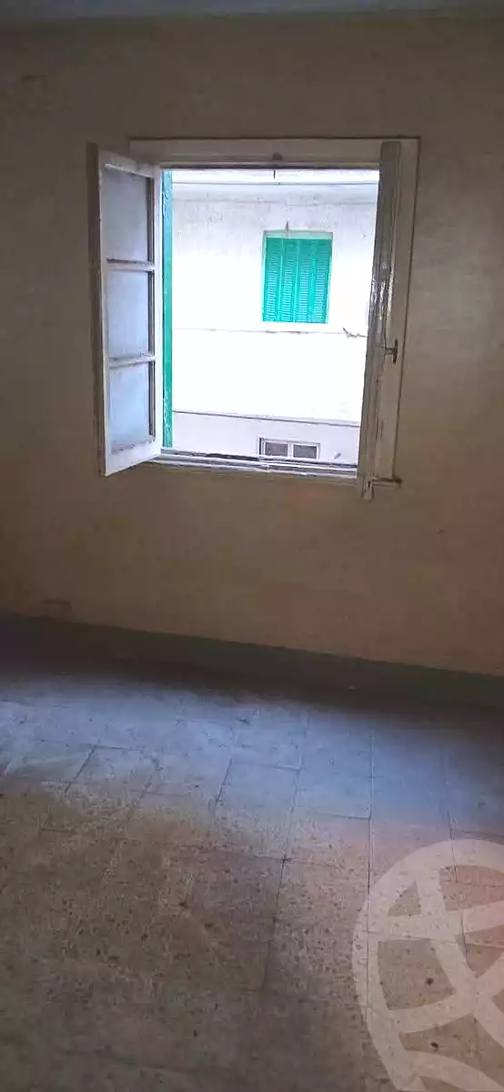 https://aqarmap.com.eg/ar/listing/7262421-for-sale-alexandria-sydy-bshr-sydy-bshr-bhry-gamal-abd-el-nasir-st