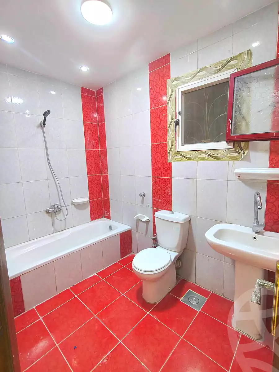 https://aqarmap.com.eg/ar/listing/7262506-for-sale-alexandria-miami-street-57