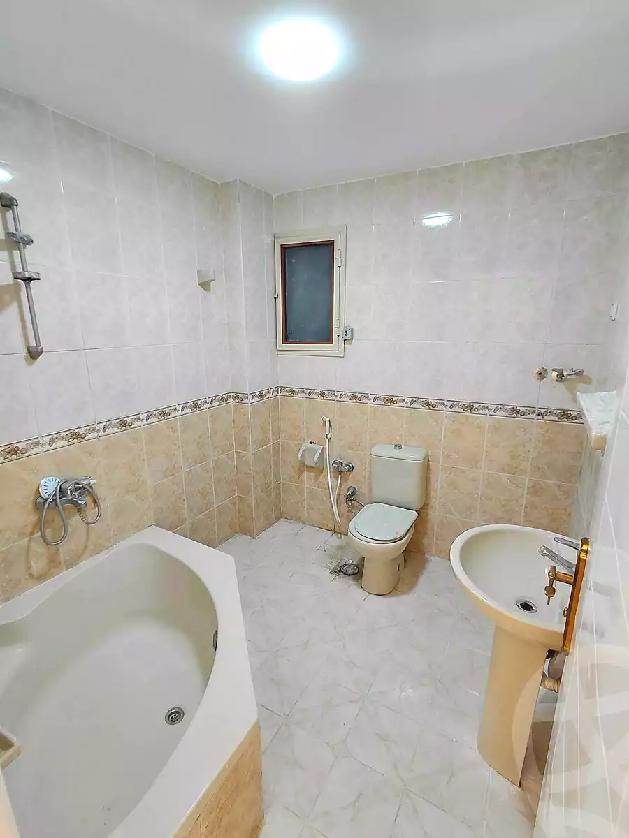 https://aqarmap.com.eg/en/listing/7262612-for-sale-alexandria-sydy-bshr-sydy-bshr-bhry