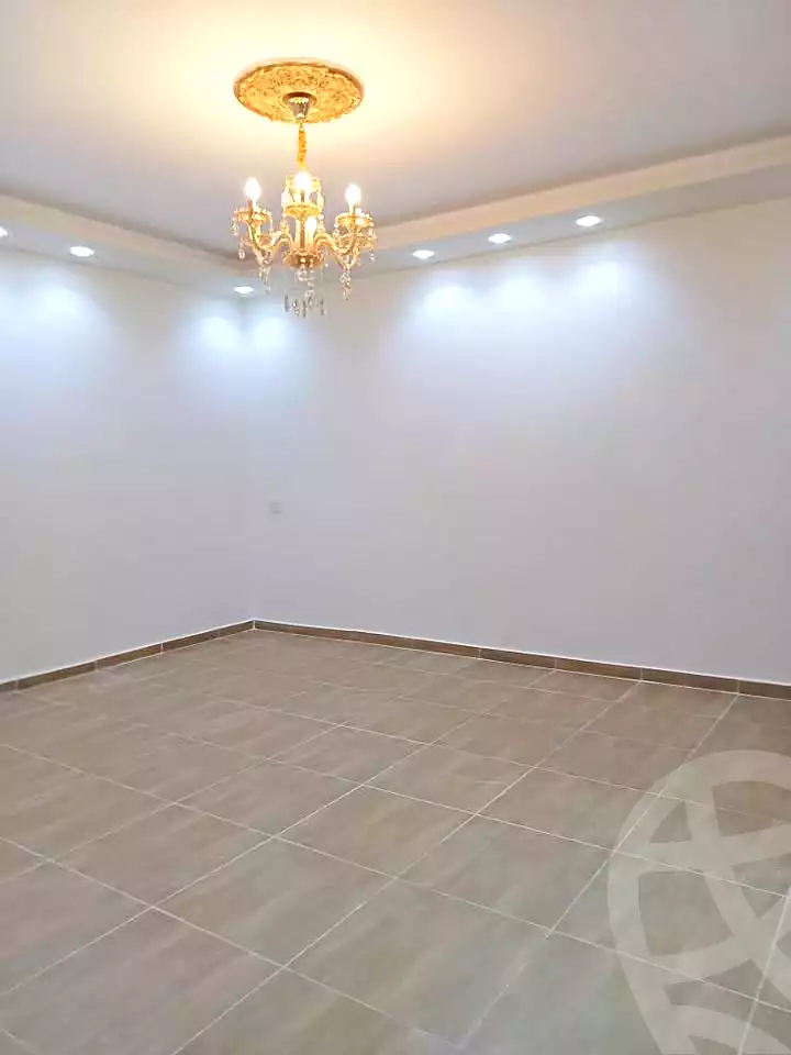 https://aqarmap.com.eg/ar/listing/7262829-for-sale-alexandria-tharwat