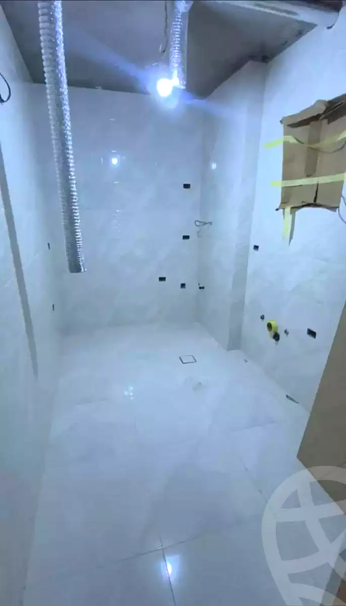 https://aqarmap.com.eg/ar/listing/7262936-for-sale-alexandria-lsywf-gamila-city-compound