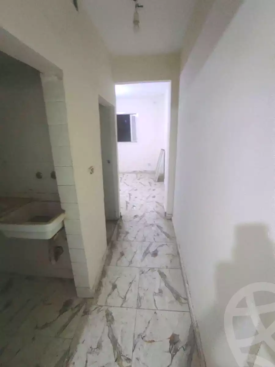 https://aqarmap.com.eg/ar/listing/7263418-for-sale-alexandria-el-asafra-l-sfr-qbly-street-30