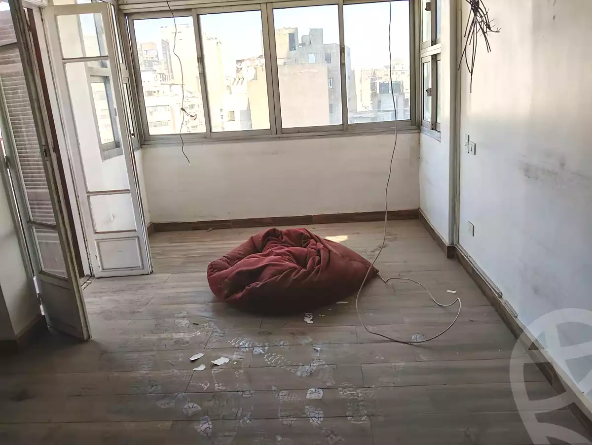 https://aqarmap.com.eg/ar/listing/7263785-for-rent-cairo-downtown-abdeen-mohammed-farid-st