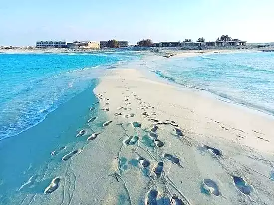 https://aqarmap.com.eg/en/listing/7263801-for-sale-north-coast-sidi-henish