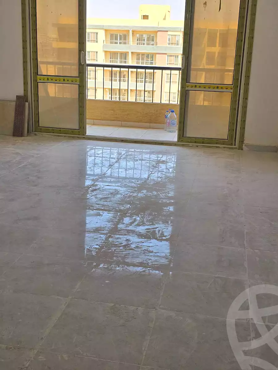 https://aqarmap.com.eg/ar/listing/7263905-for-rent-cairo-6th-of-october-el-tawsaat-el-shamalya-hy-2000-qt