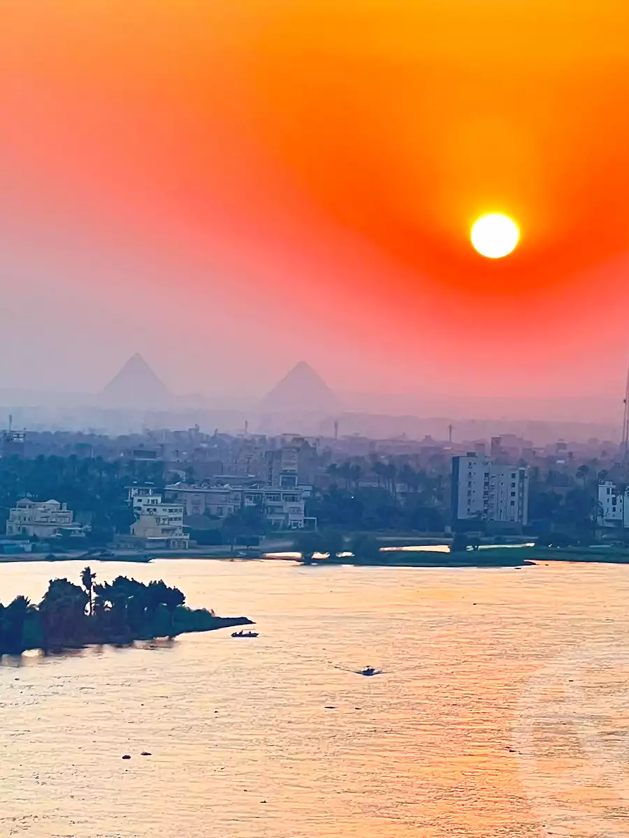 https://aqarmap.com.eg/en/listing/7263939-for-sale-cairo-el-maadi-kornish-el-maadi-brj-thmn