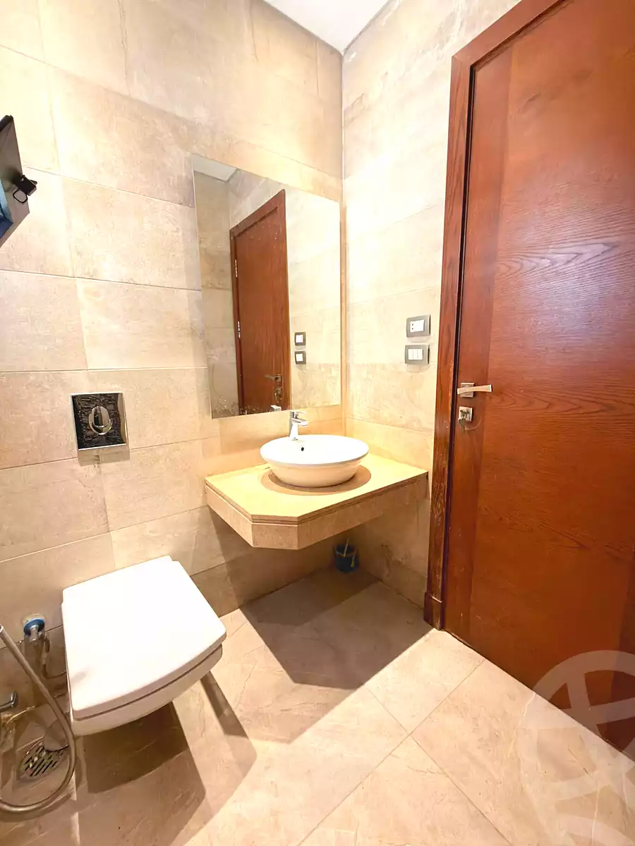 https://aqarmap.com.eg/en/listing/7264036-for-rent-cairo-el-sheikh-zayed-city-compounds-the-courtyard