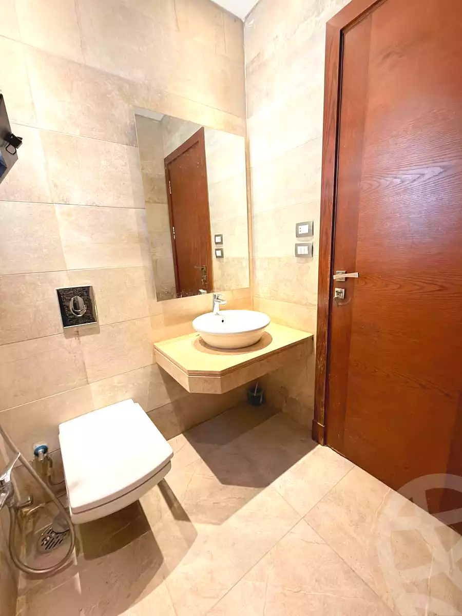 https://aqarmap.com.eg/en/listing/7264036-for-rent-cairo-el-sheikh-zayed-city-compounds-the-courtyard