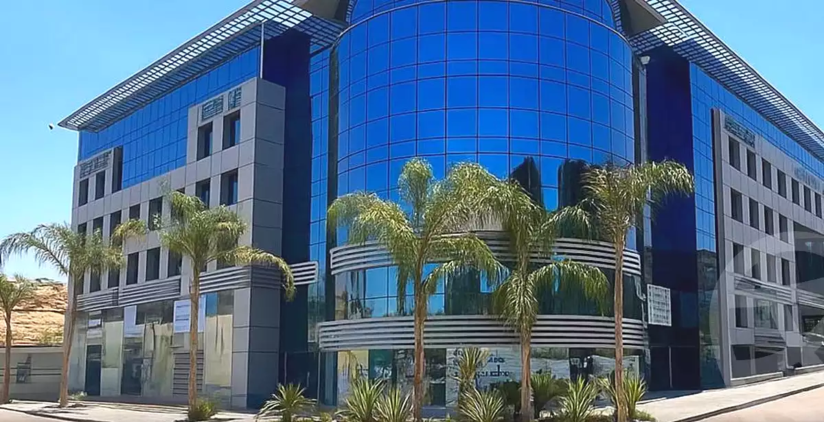 https://aqarmap.com.eg/en/listing/7264039-for-sale-cairo-heliopolis-compounds-paramount-business-complex-mall-agec