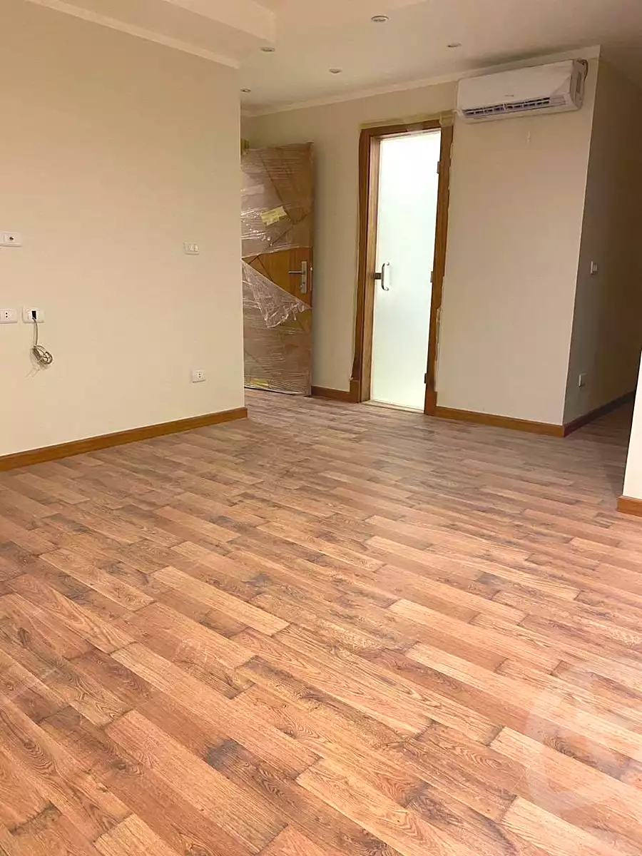 https://aqarmap.com.eg/en/listing/7264097-for-rent-cairo-new-cairo-compounds-the-square