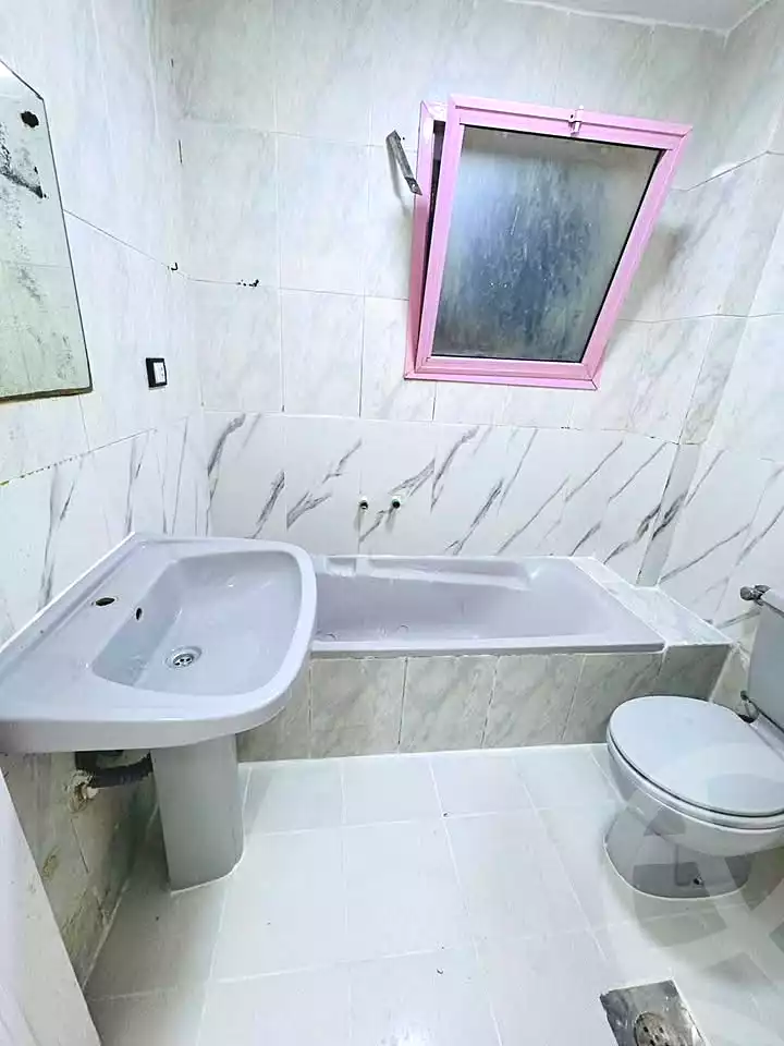 https://aqarmap.com.eg/en/listing/7264598-for-sale-alexandria-al-agamy-shataa-el-nakheel