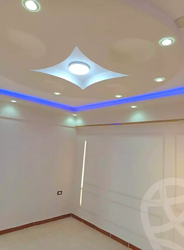 https://aqarmap.com.eg/ar/listing/7264769-for-sale-alexandria-al-agamy-shataa-el-nakheel