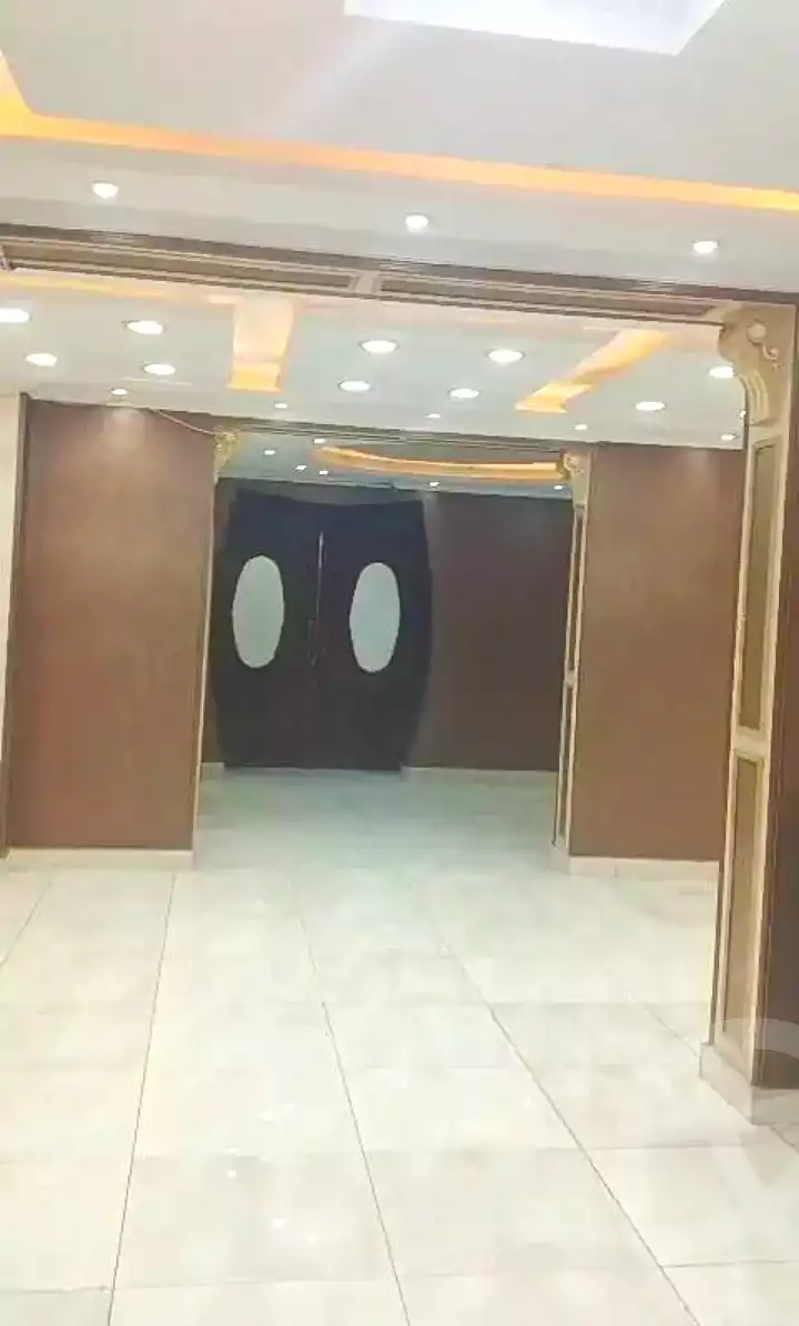https://aqarmap.com.eg/ar/listing/7264818-for-rent-alexandria-ganaklis