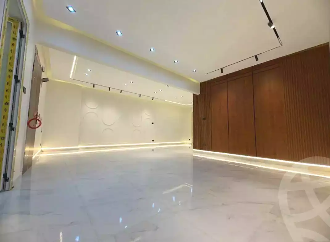 https://aqarmap.com.eg/ar/listing/7262963-for-sale-alexandria-sydy-bshr-shr-mlk-hfny