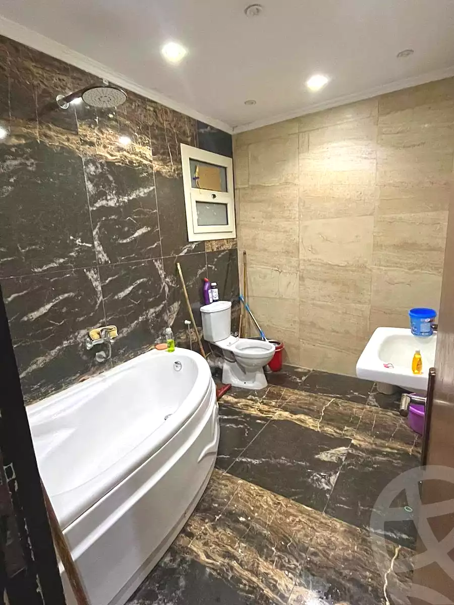 https://aqarmap.com.eg/ar/listing/7265099-for-sale-cairo-el-haram-shareaa-khatem-el-morsalen