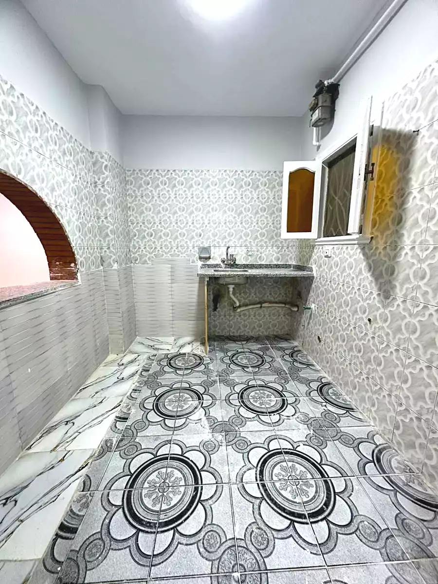https://aqarmap.com.eg/ar/listing/7265156-for-sale-alexandria-al-agamy-el-hanouvel