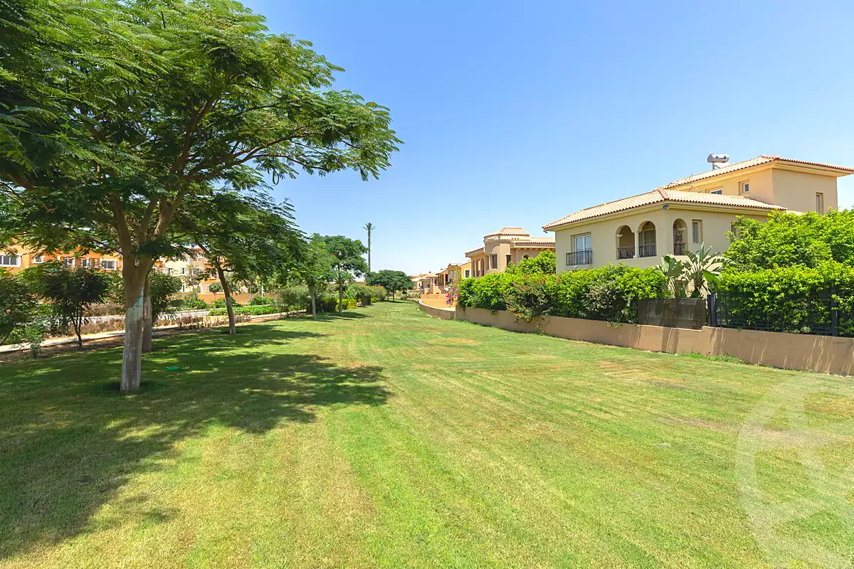https://aqarmap.com.eg/ar/listing/7265191-for-sale-cairo-new-cairo-compounds-hyde-park-greens-hyde-park-compound