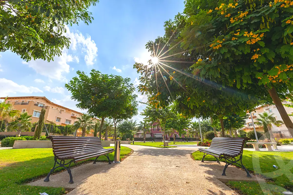 https://aqarmap.com.eg/ar/listing/7265236-for-sale-cairo-new-cairo-compounds-hyde-park-parkway-hyde-park-compound