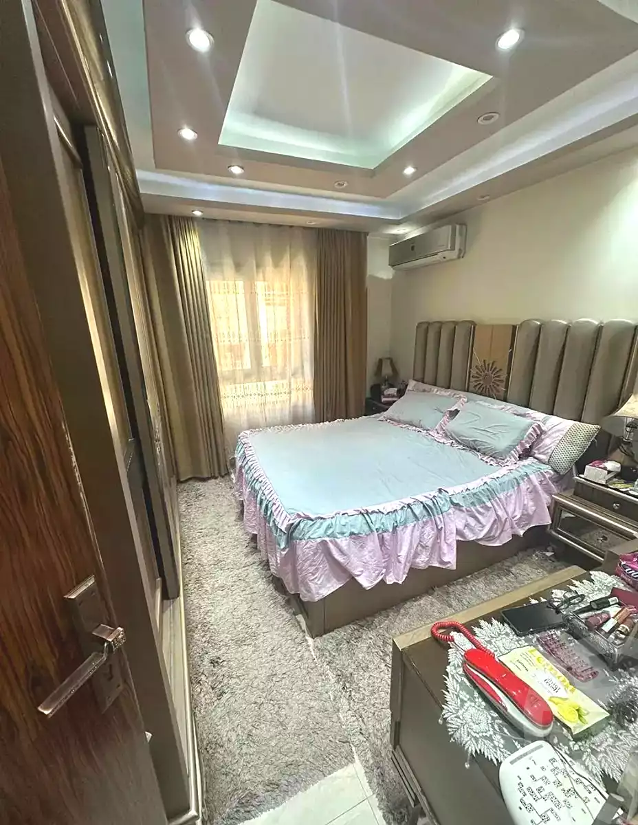 https://aqarmap.com.eg/ar/listing/7265277-for-sale-alexandria-sydy-bshr-sydy-bshr-bhry-mohamed-el-srafi-st.
