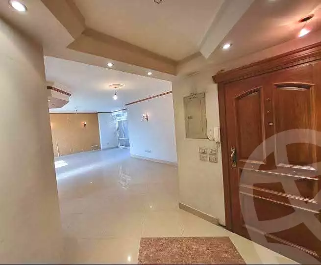 https://aqarmap.com.eg/ar/listing/7265391-for-rent-cairo-shoubra-corniche-el-nile-st