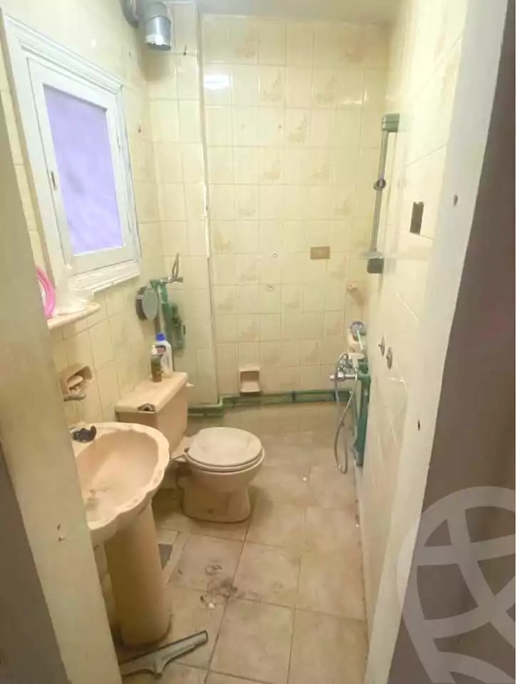https://aqarmap.com.eg/en/listing/7265446-for-sale-alexandria-ganaklis-shr-bw-qyr-tryq-lhry