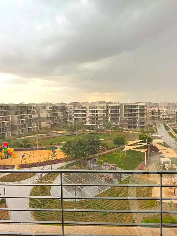 https://aqarmap.com.eg/en/listing/7265489-for-sale-cairo-new-cairo-compounds-blm-hylz-nyw-kyrw
