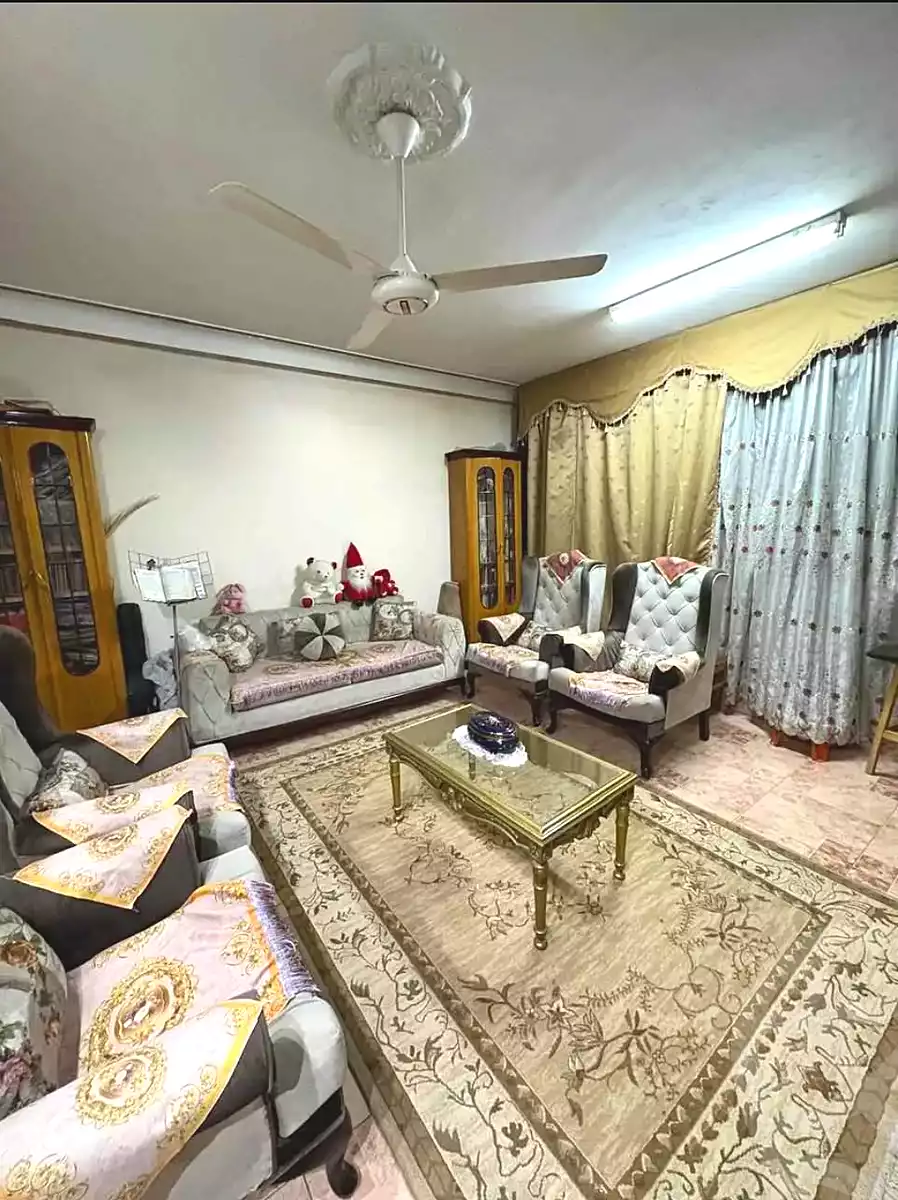 https://aqarmap.com.eg/ar/listing/7265488-for-sale-cairo-helwan-el-ezba-el-qebliah-ragheb-st