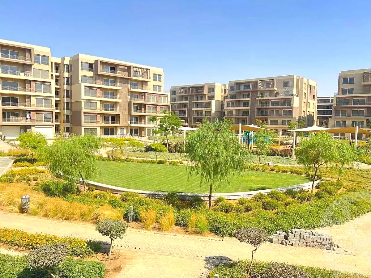 https://aqarmap.com.eg/ar/listing/7265507-for-sale-cairo-new-cairo-compounds-blm-hylz-nyw-kyrw