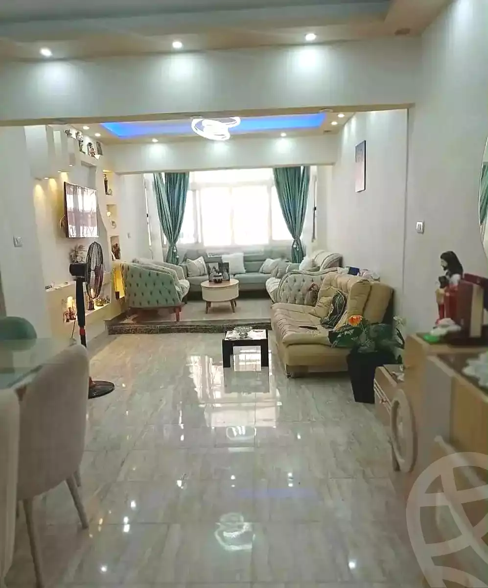 https://aqarmap.com.eg/en/listing/7265561-for-sale-alexandria-lsywf-shamaa