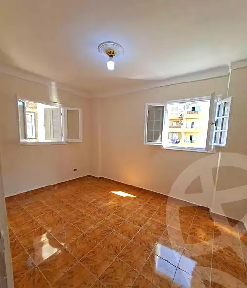 https://aqarmap.com.eg/ar/listing/7265693-for-sale-alexandria-el-asafra-l-sfr-bhry