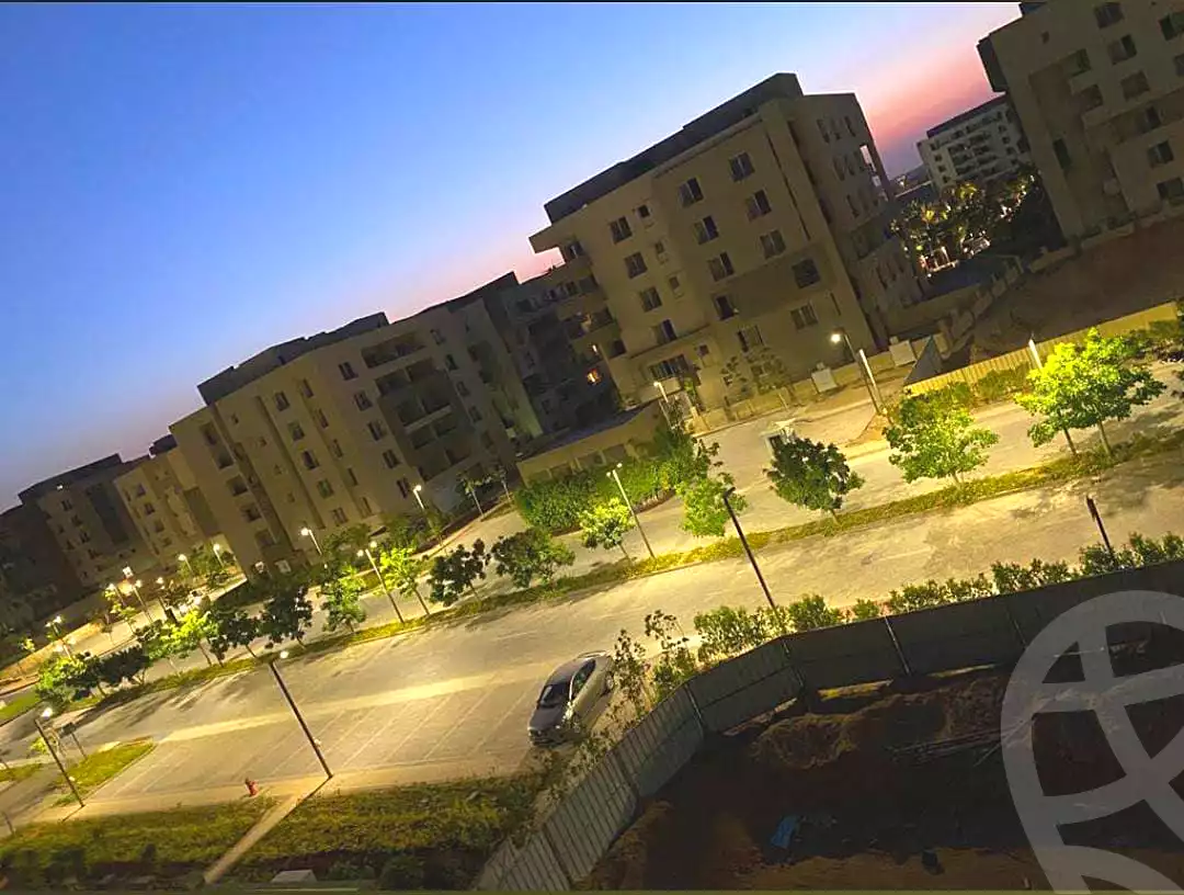 شقة بـ٣ غرف نوم في ذا سكوير، صورة ٦ من ٩