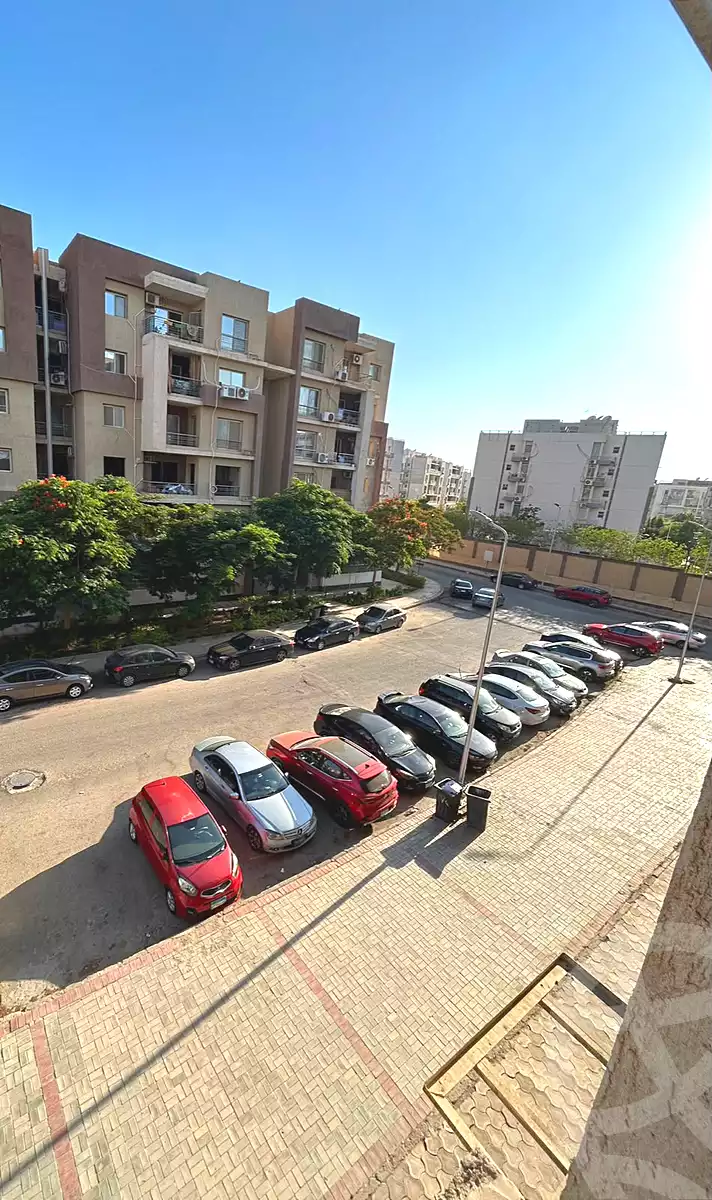3 BR Apartment in Dar Misr El Koronfel, photo 3 of 5