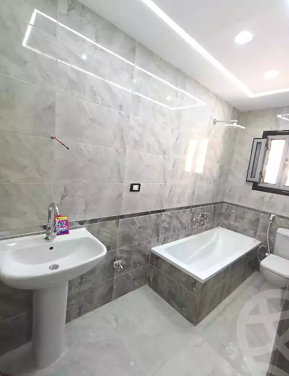 https://aqarmap.com.eg/en/listing/7265795-for-sale-alexandria-fyktwry-el-galaa-st