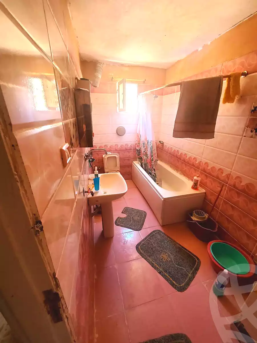 https://aqarmap.com.eg/ar/listing/7266152-for-sale-alexandria-al-agamy-el-hanouvel