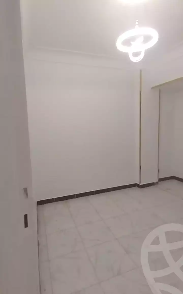 https://aqarmap.com.eg/en/listing/7266583-for-sale-alexandria-al-agamy-shataa-el-nakheel