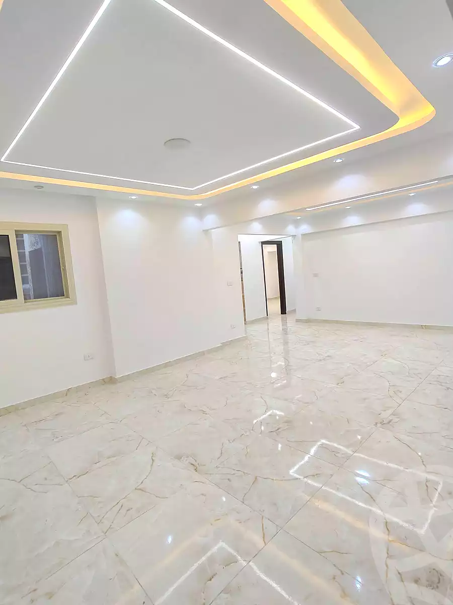 https://aqarmap.com.eg/ar/listing/7267070-for-sale-alexandria-miami-iskandar-ibrahim-st