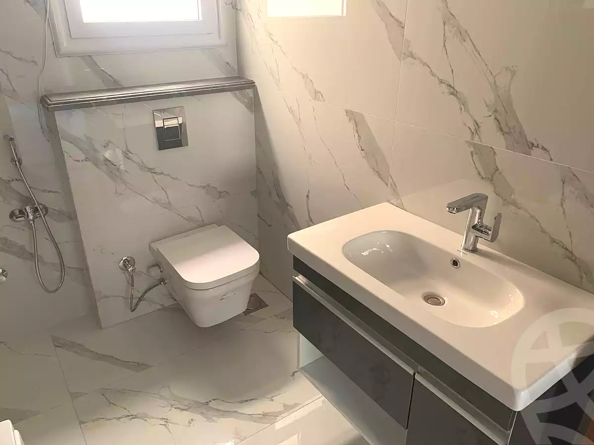 https://aqarmap.com.eg/ar/listing/7267384-for-sale-cairo-new-cairo-el-lotus-lotus-north-lmntq-lthny-llwts-lshmly