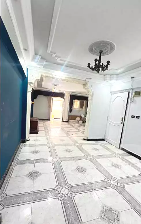 https://aqarmap.com.eg/ar/listing/7267422-for-rent-alexandria-sydy-bshr-sydy-bshr-bhry-shr-mhmwd-l-yswy