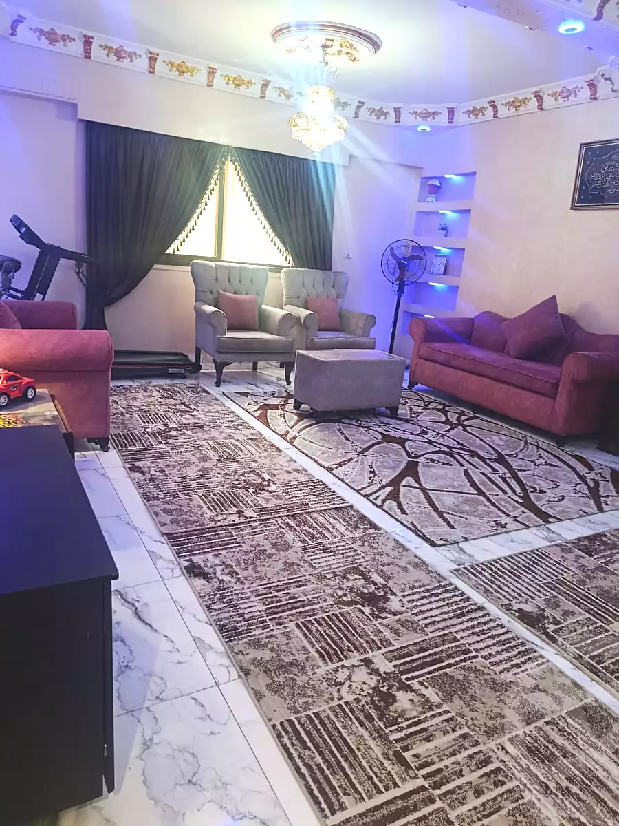 https://aqarmap.com.eg/ar/listing/7267810-for-sale-cairo-el-haram-shareaa-naser-el-thawrah