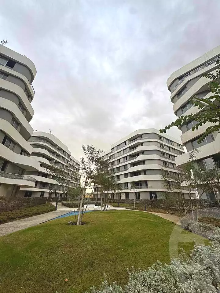 https://aqarmap.com.eg/ar/listing/7267943-for-sale-cairo-new-cairo-lmstqbl-syty-compounds-bloomfields