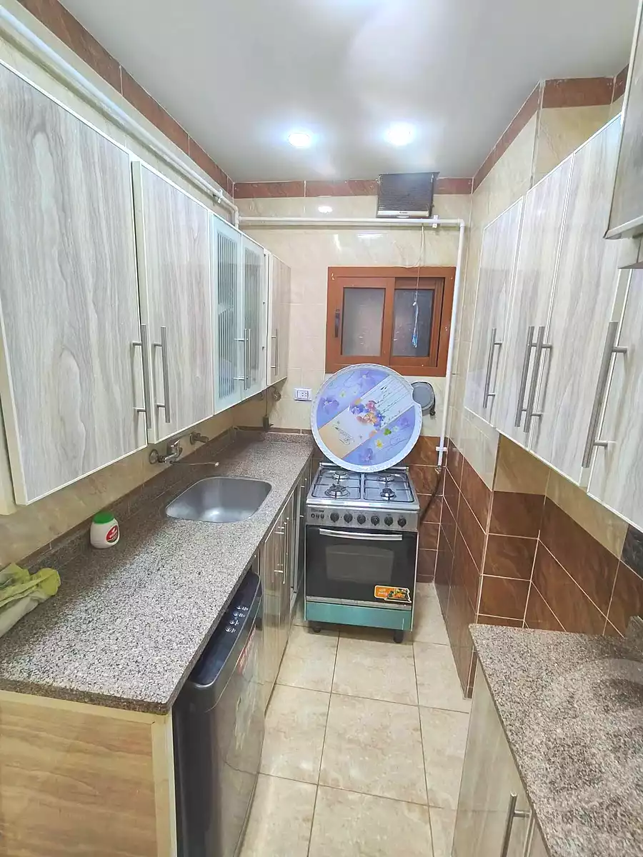 https://aqarmap.com.eg/ar/listing/7267955-for-sale-alexandria-el-asafra-l-sfr-bhry